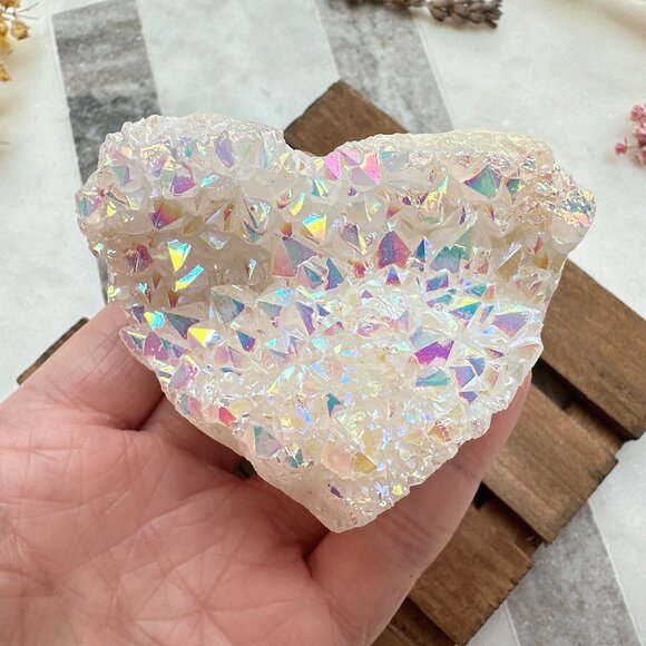 Gorgeous Angel Aura Quartz Heart Cluster - Picture 2 of 7
